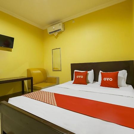Oyo 92483 Hotel Kirana Salatiga Luaran gambar