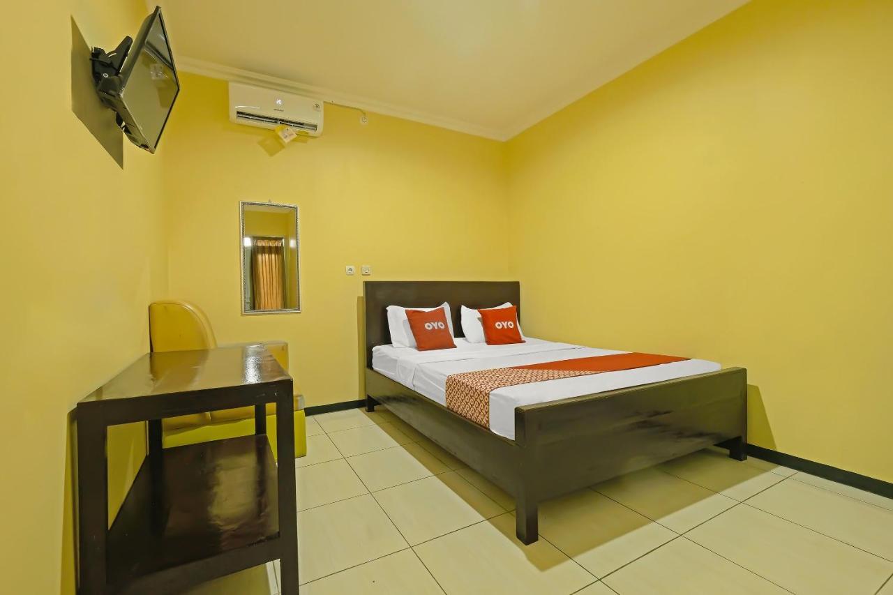 Oyo 92483 Hotel Kirana Salatiga Luaran gambar