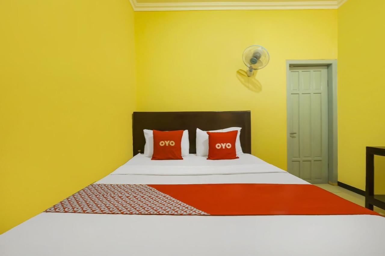 Oyo 92483 Hotel Kirana Salatiga Luaran gambar